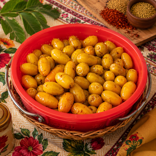 Dates Pickle
